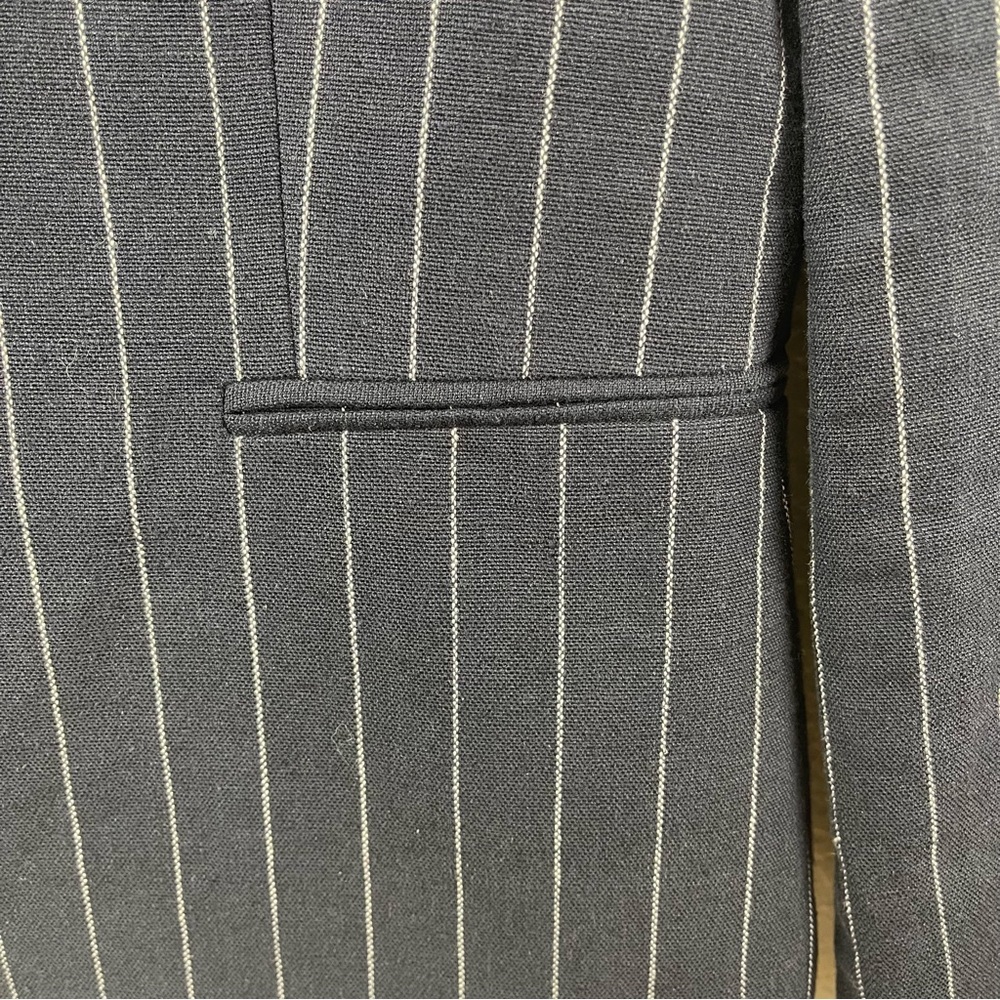 Lauren Ralph Lauren Women's Navy Pinstripe Linen Blazer Sz 6P - Picture 6 of 11
